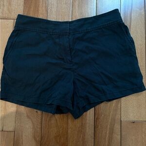 Vineyard Vines Black Tencel Shorts Size 6